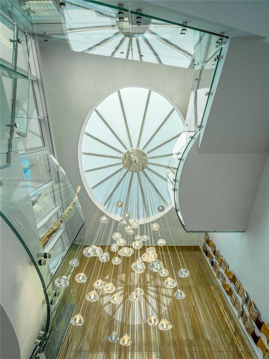 Small Image of 450 ALTON RD #PH1, Miami Beach Number 24