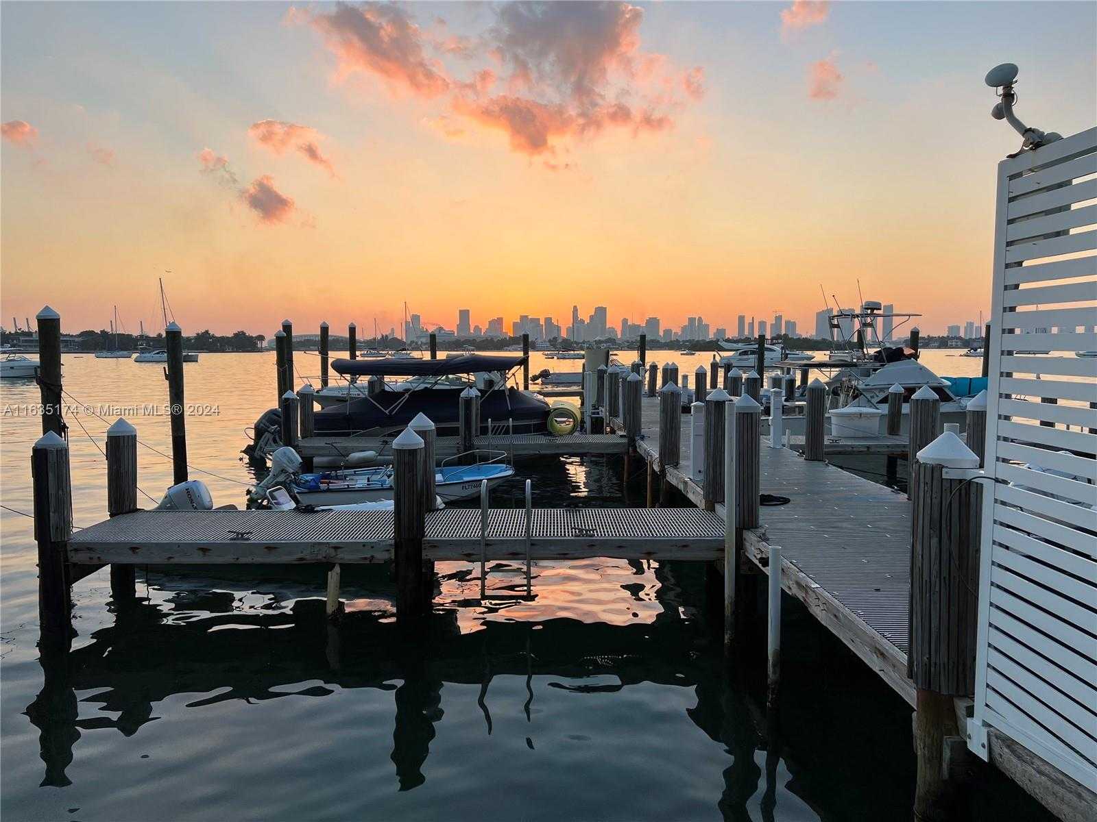Small Image of 1500 BAY RD #522S, Miami Beach Number 5