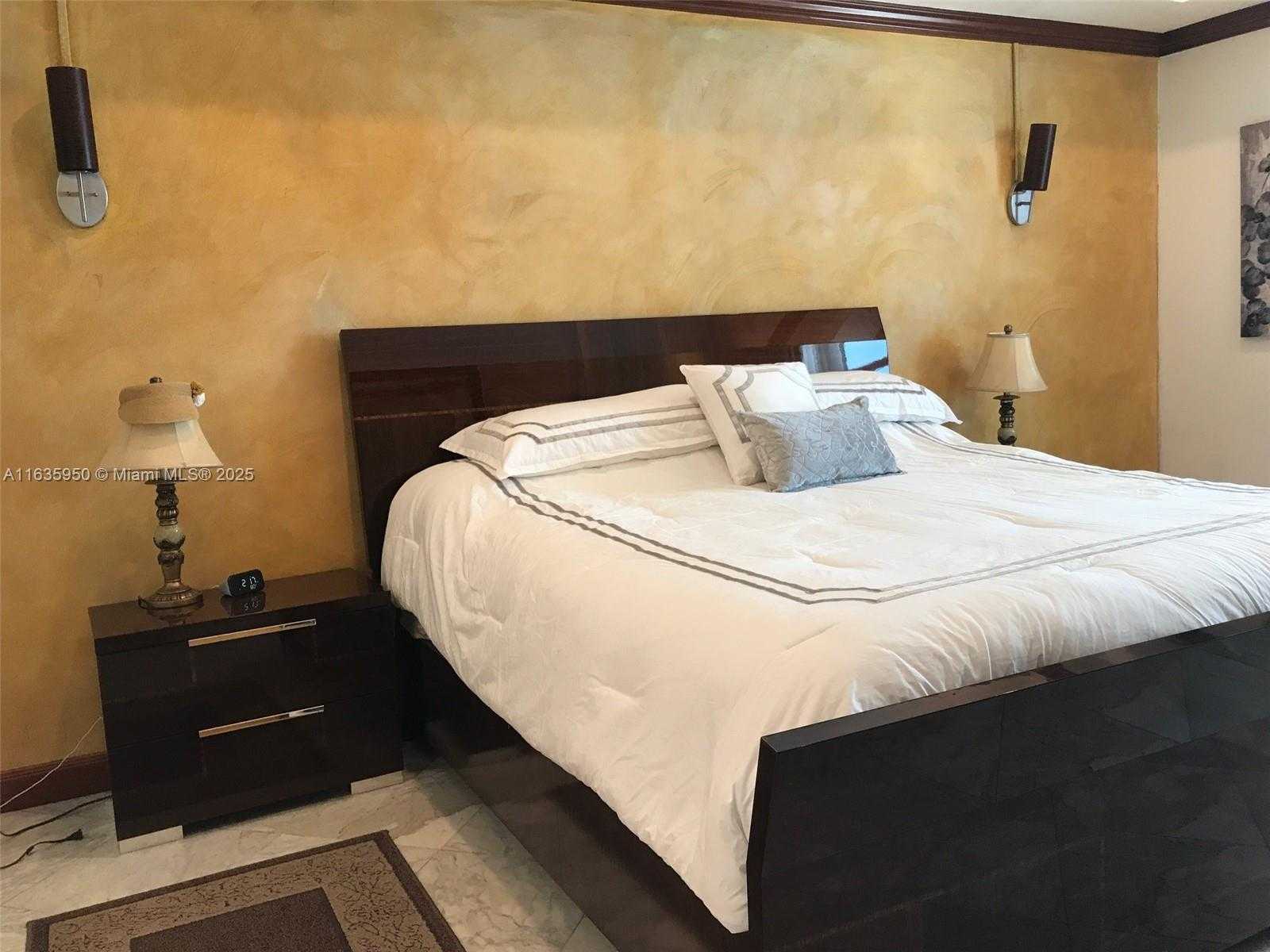 Small Image of 100 LINCOLN RD #1633, Miami Beach Number 23
