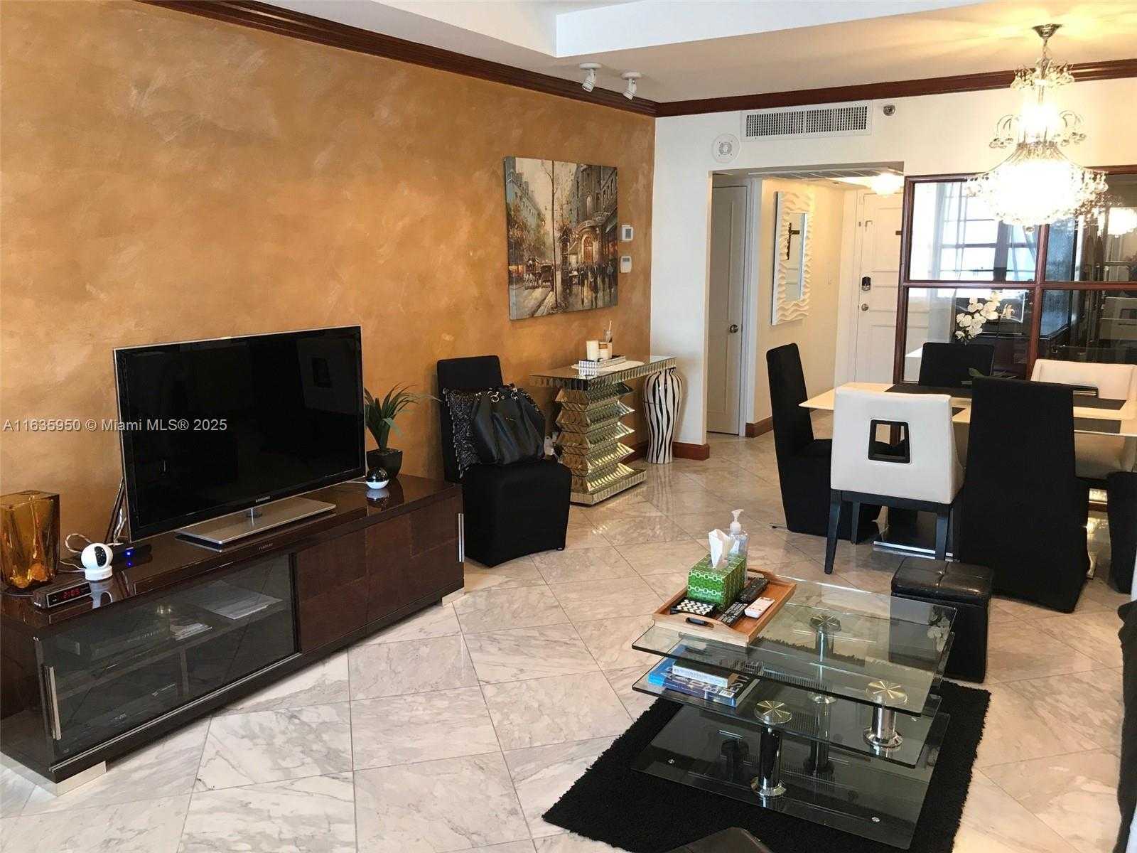 Small Image of 100 LINCOLN RD #1633, Miami Beach Number 7