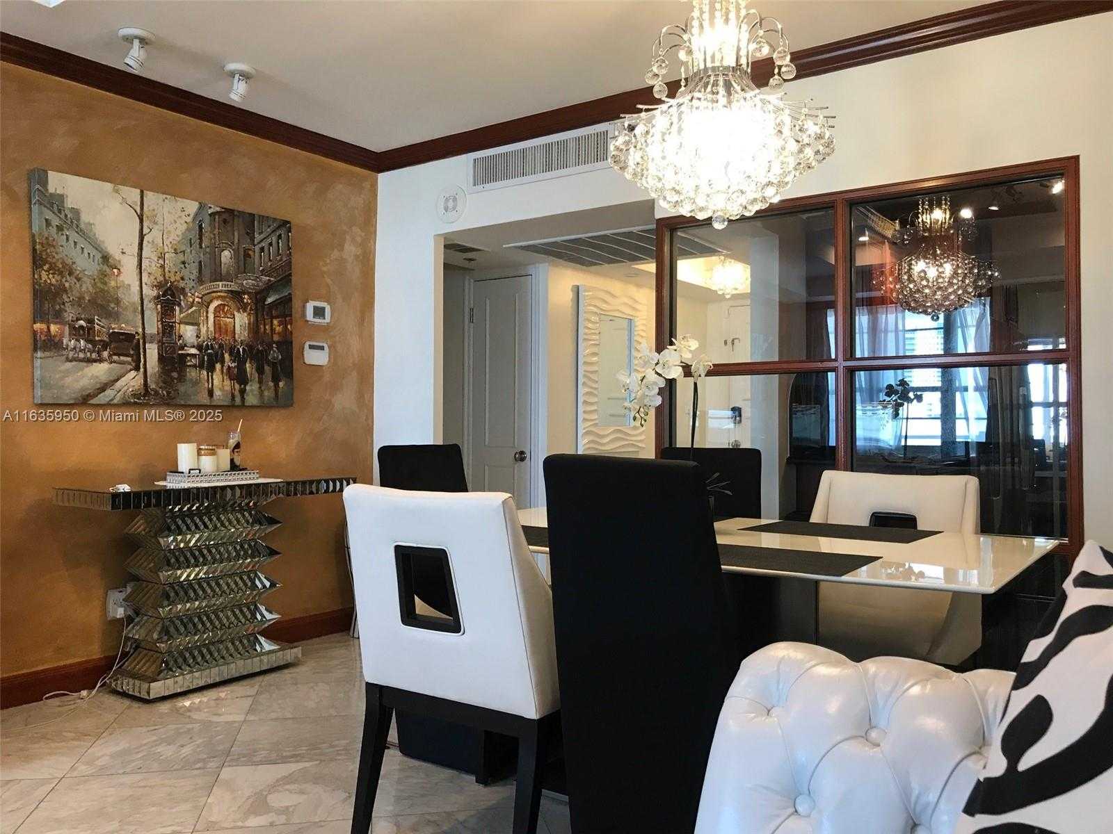 Small Image of 100 LINCOLN RD #1633, Miami Beach Number 9