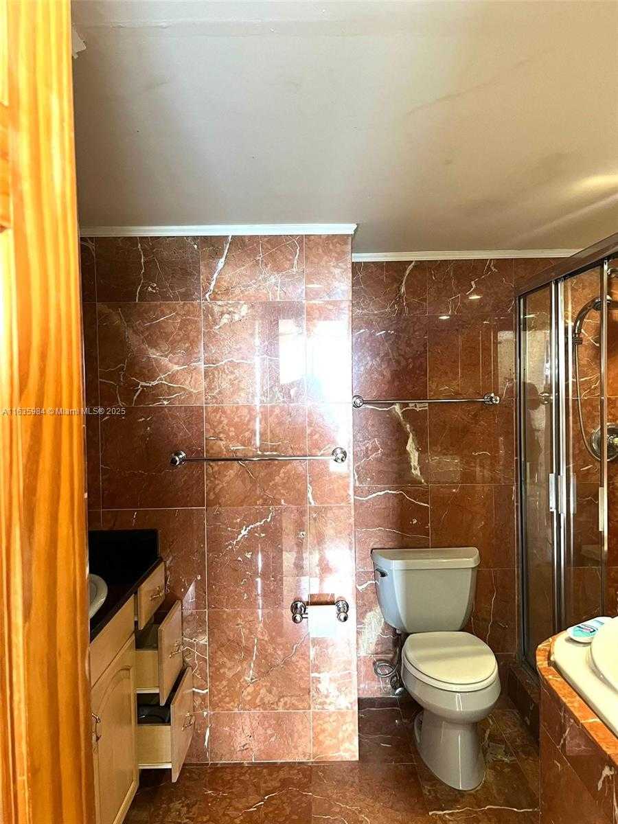 Small Image of 1600 SOUTH OCEAN DR #12C, Hollywood Number 24