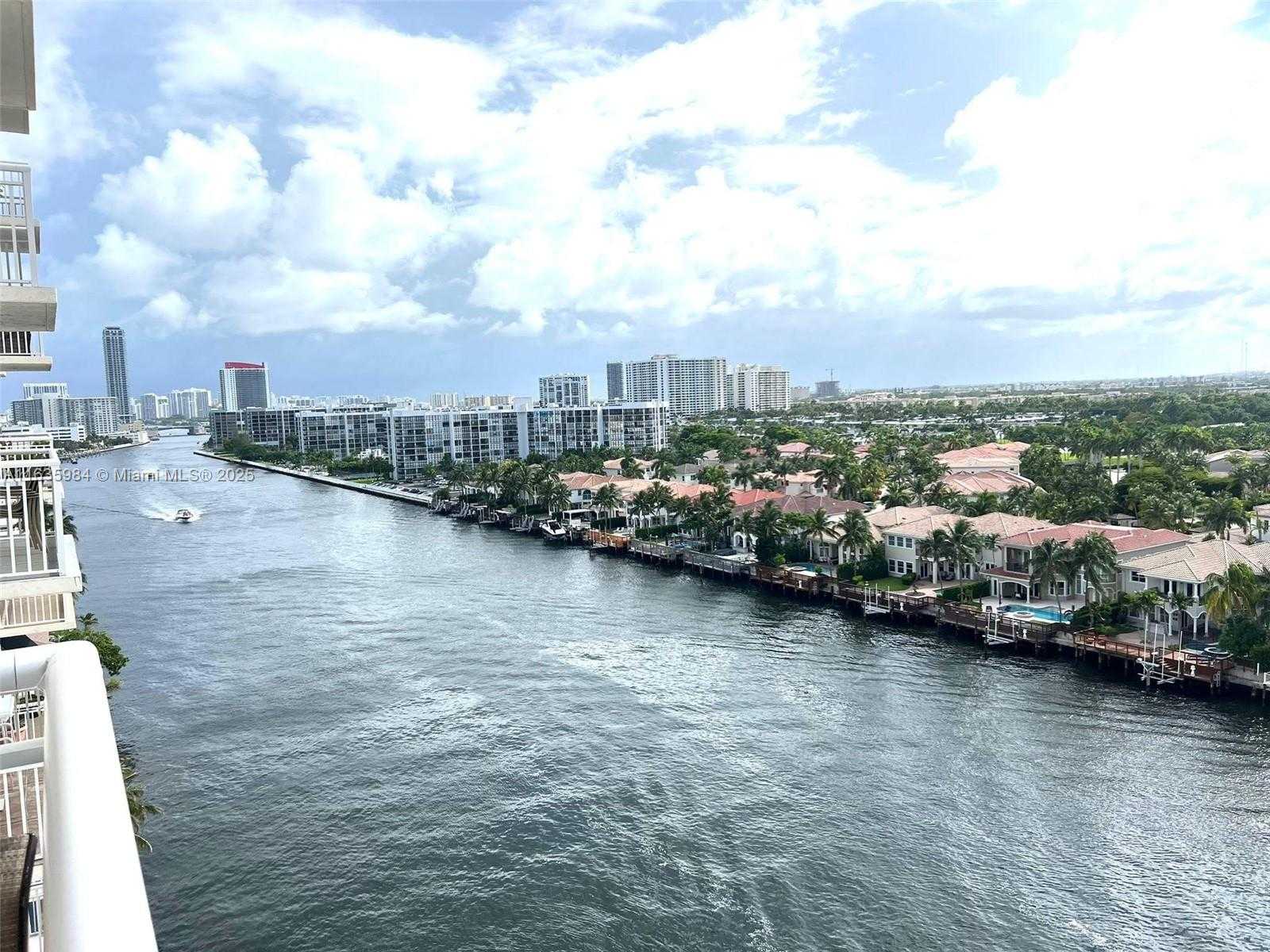 Small Image of 1600 SOUTH OCEAN DR #12C, Hollywood Number 31