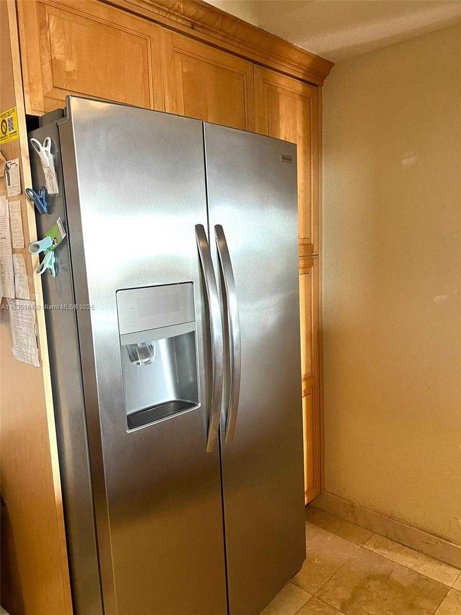 Small Image of 1600 SOUTH OCEAN DR #12C, Hollywood Number 7