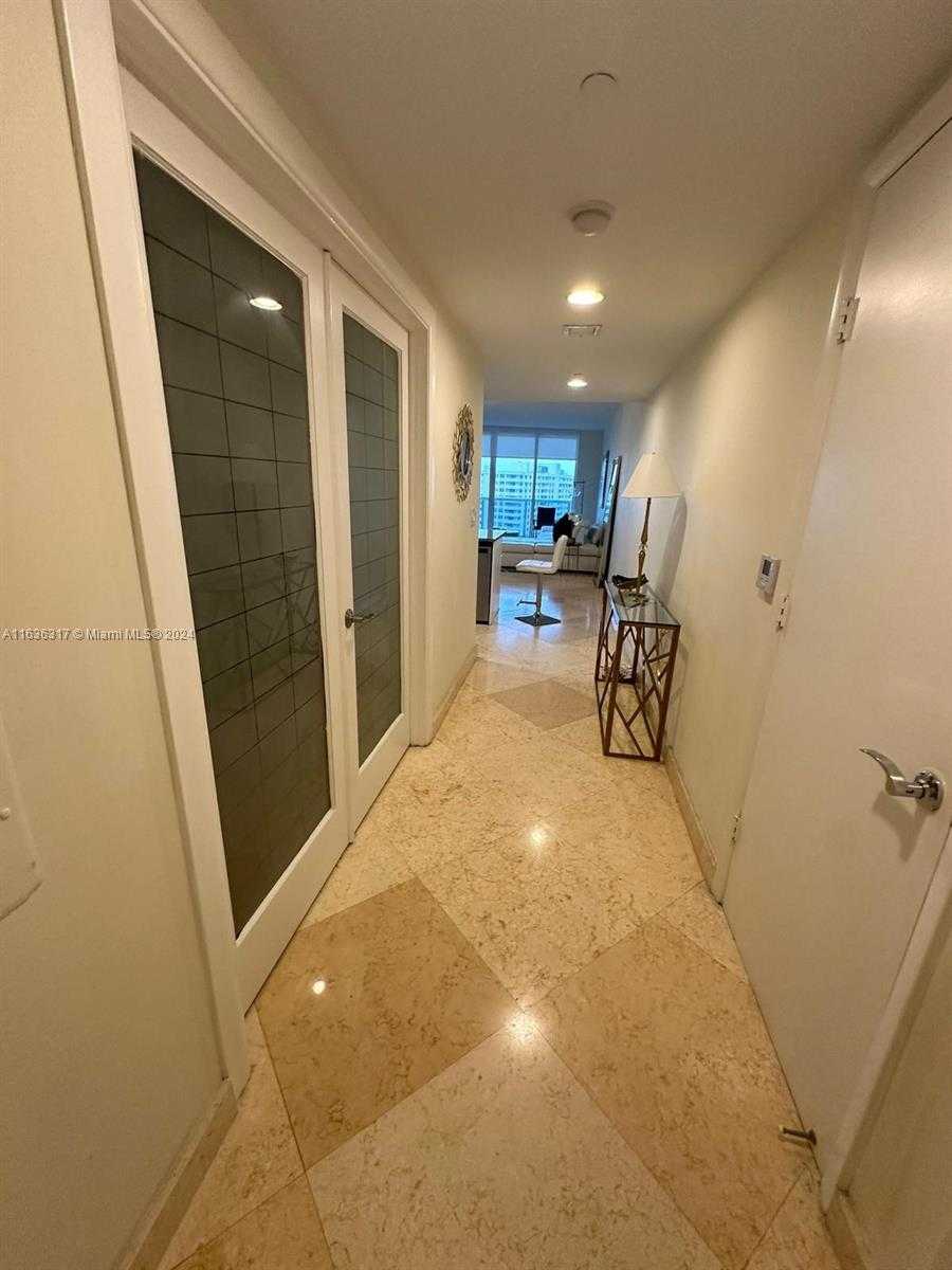 Small Image of 1800 SOUTH OCEAN DR #1606, Hallandale Beach Number 10