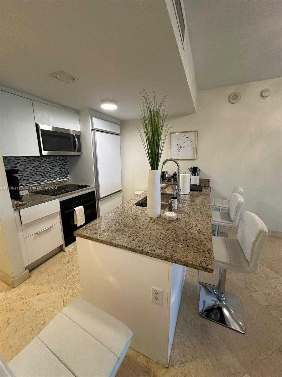 Small Image of 1800 SOUTH OCEAN DR #1606, Hallandale Beach Number 12