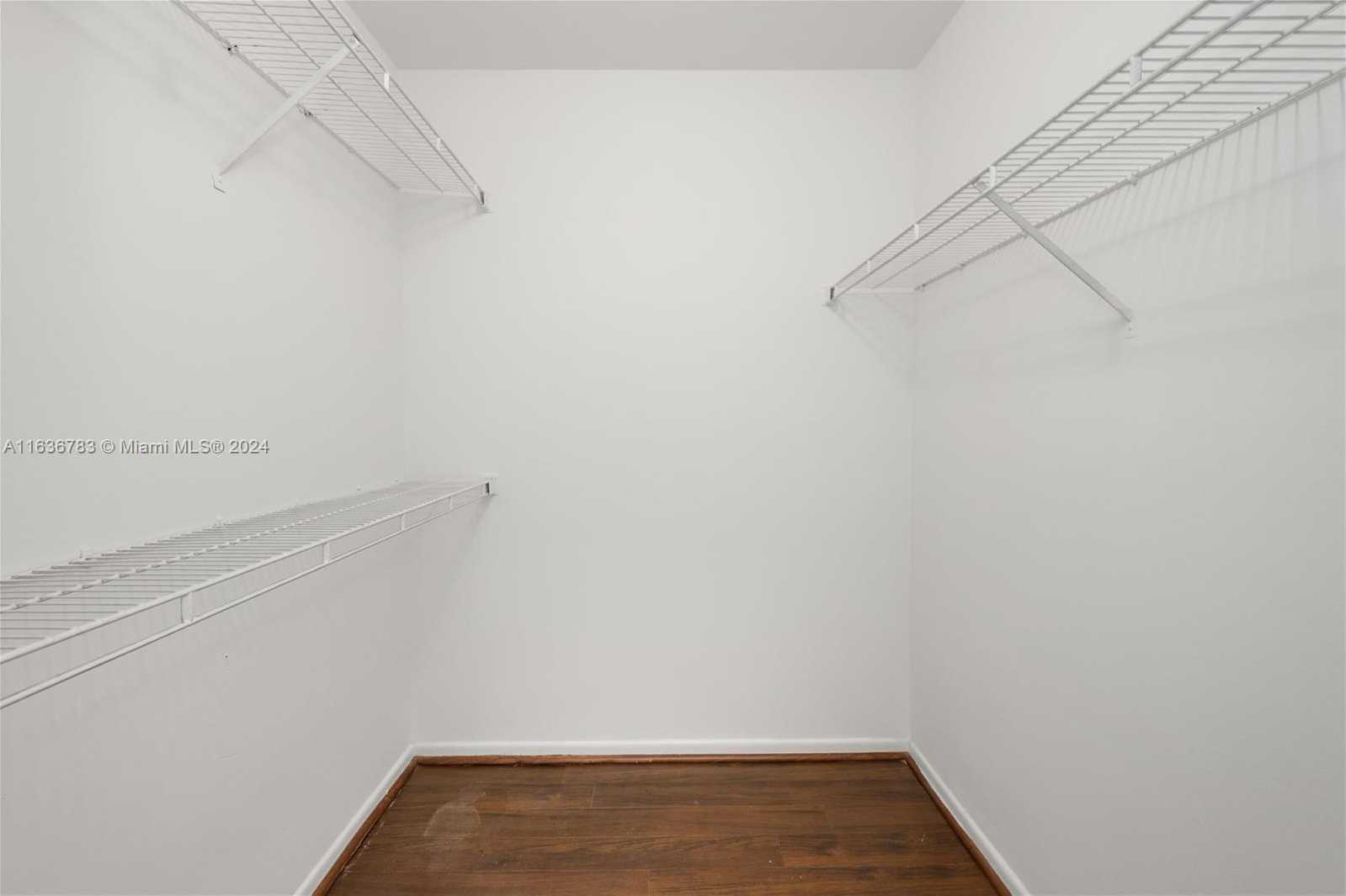 Small Image of 19501 EAST COUNTRY CLUB DR #9508, Aventura Number 13