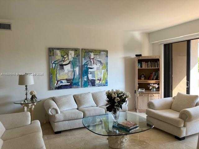 Small Image of 201 CRANDON BLVD #207, Key Biscayne Number 15