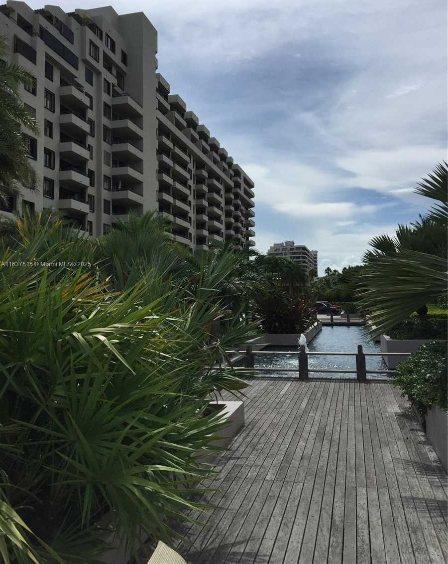 Small Image of 201 CRANDON BLVD #207, Key Biscayne Number 2