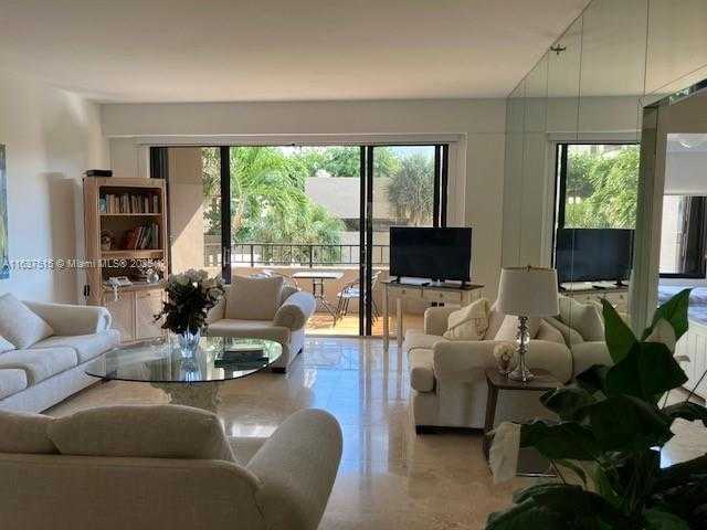 Small Image of 201 CRANDON BLVD #207, Key Biscayne Number 43