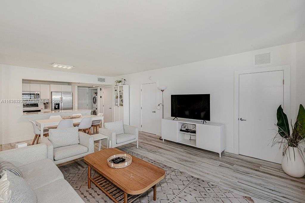 Small Image of 2301 COLLINS AVE #604, Miami Beach Number 11
