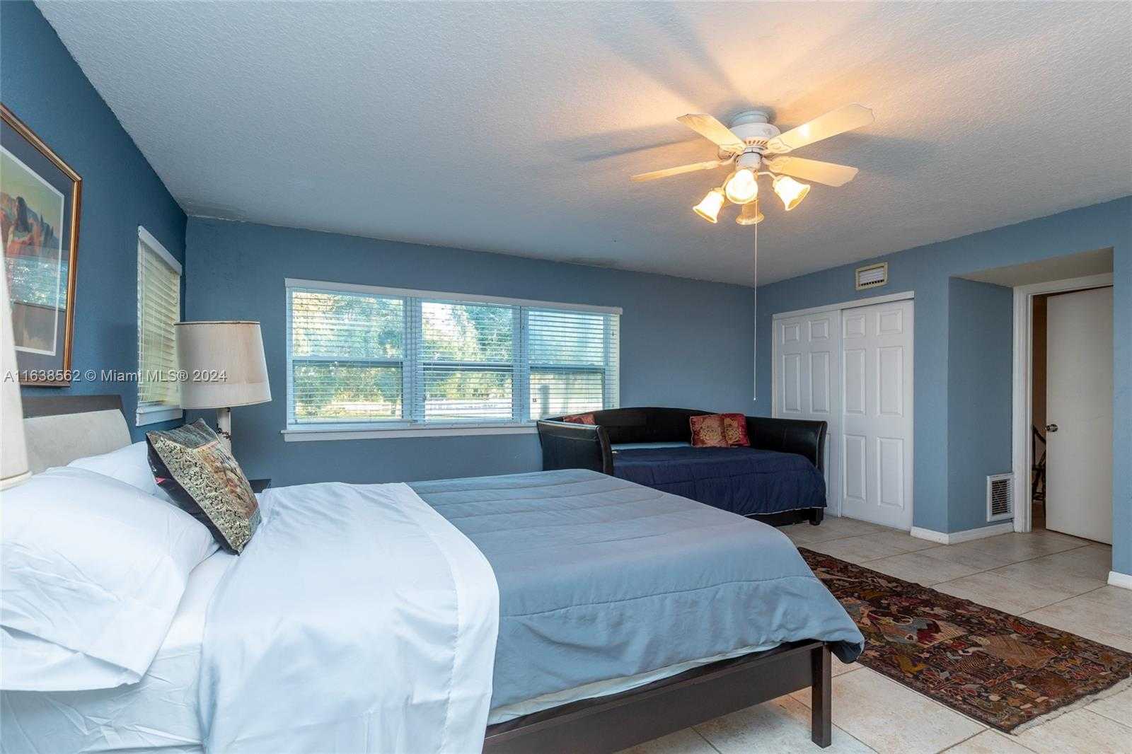 Small Image of 6227 GUN CLUB RD #1, West Palm Beach Number 18