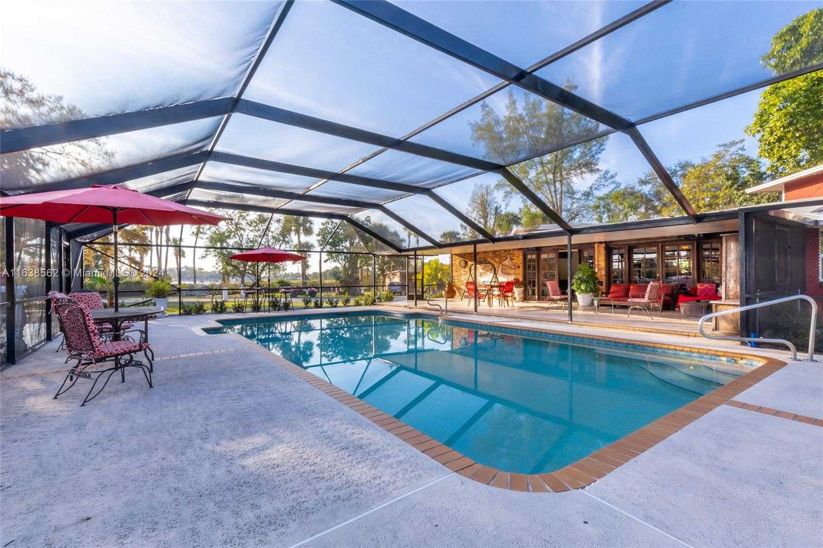 Small Image of 6227 GUN CLUB RD #1, West Palm Beach Number 8