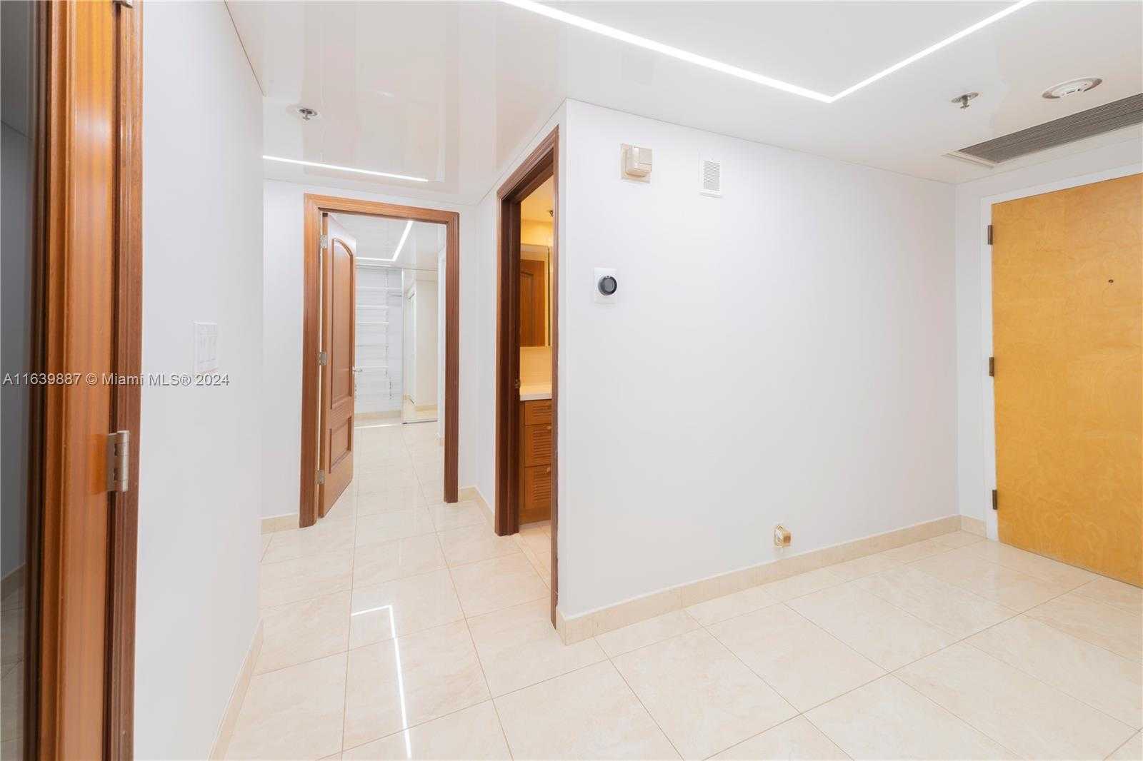 Small Image of 251 CRANDON BLVD #424, Key Biscayne Number 11