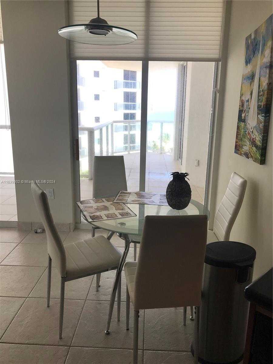Small Image of 18671 Collins Ave, Miami, FL 33160, USA Number 23