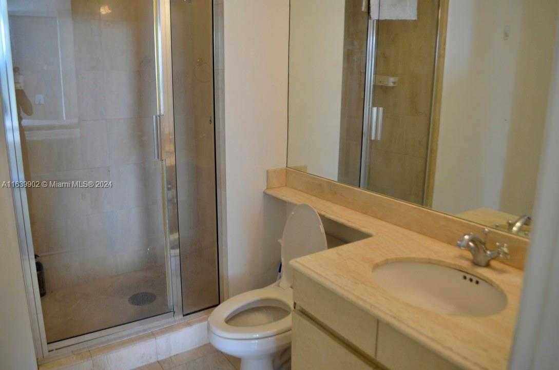 Small Image of 18671 Collins Ave, Miami, FL 33160, USA Number 54