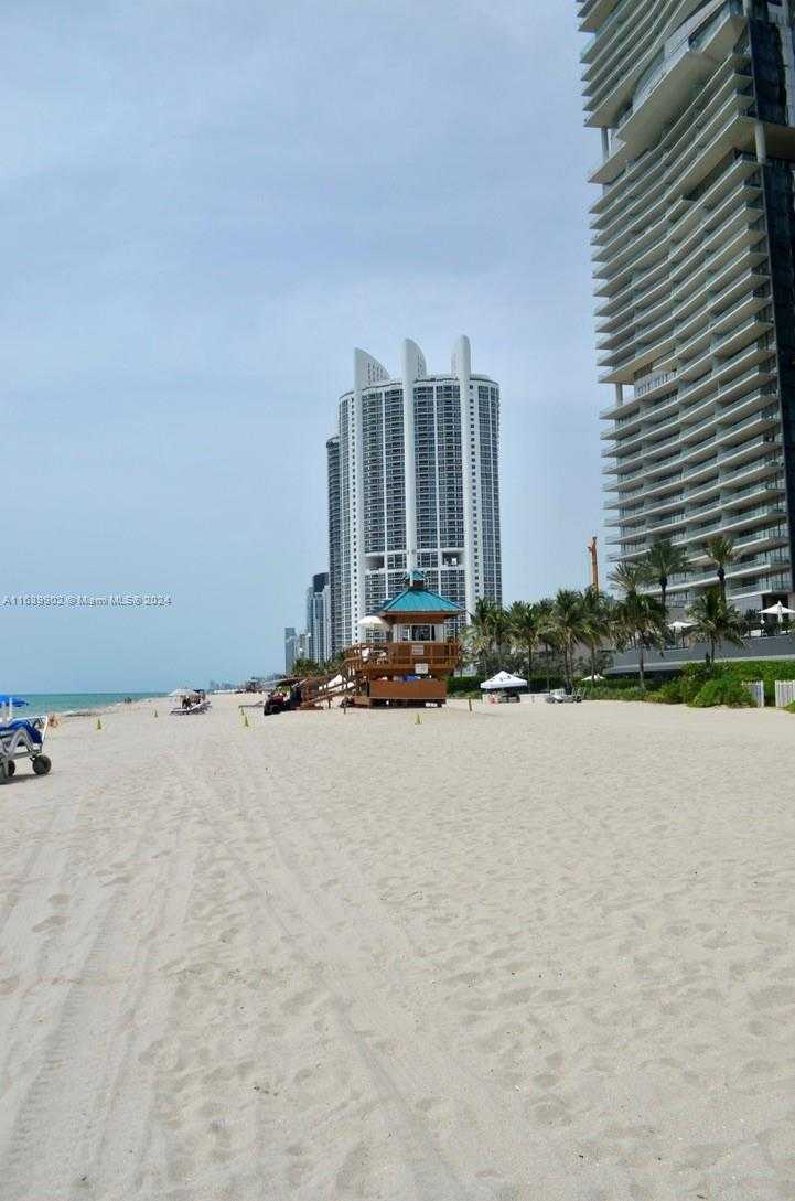 Small Image of 18671 Collins Ave, Miami, FL 33160, USA Number 74