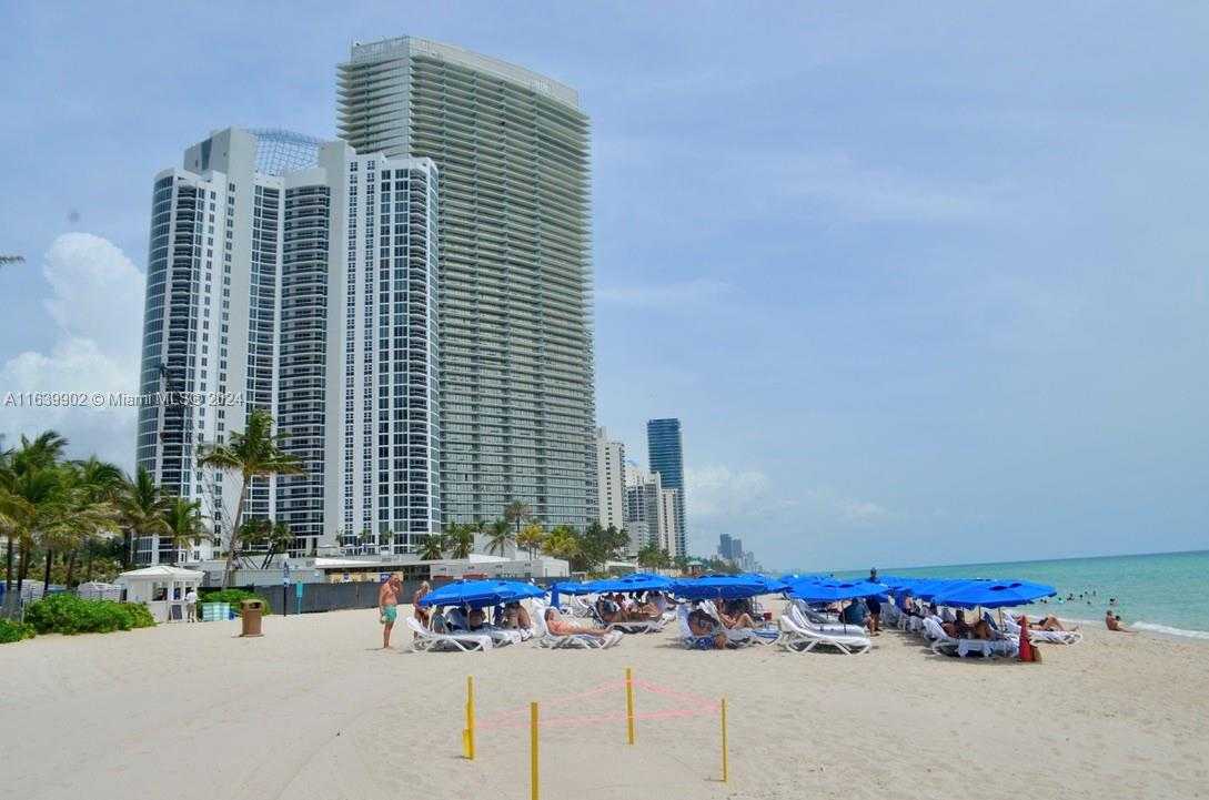 Small Image of 18671 Collins Ave, Miami, FL 33160, USA Number 81
