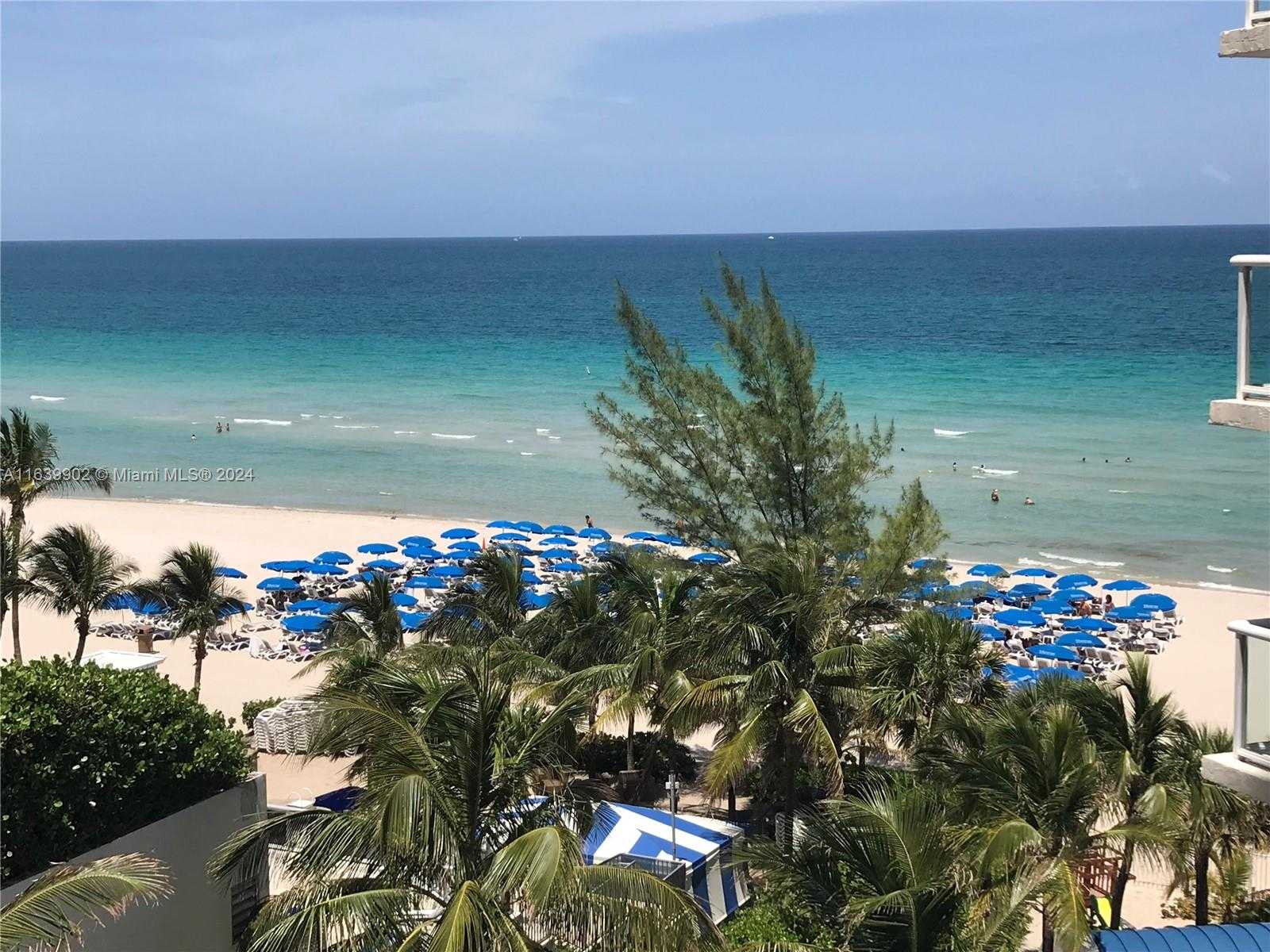 Small Image of 18671 Collins Ave, Miami, FL 33160, USA Number 85