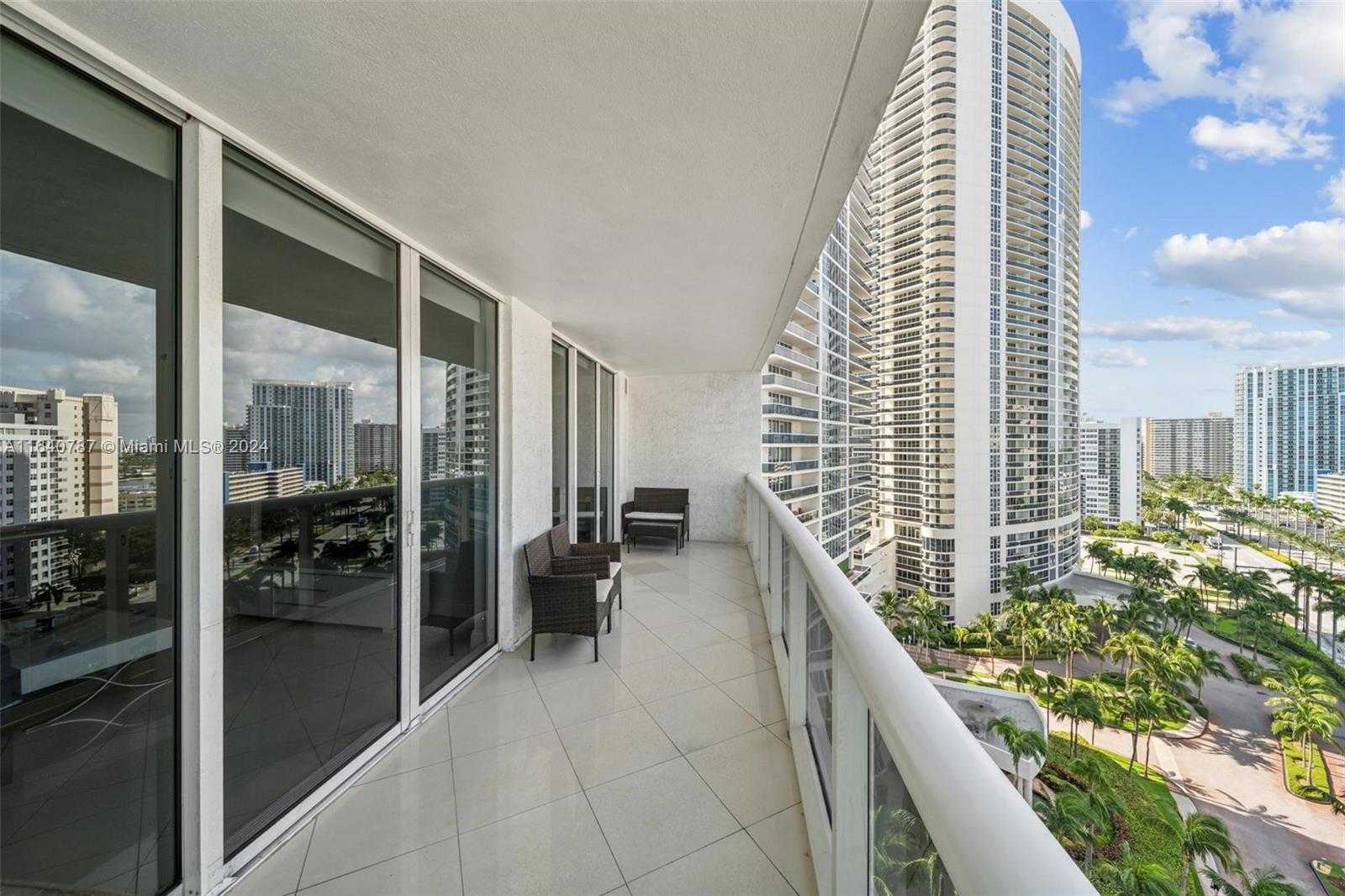 Small Image of 1800 SOUTH OCEAN DR #1406, Hallandale Beach Number 22