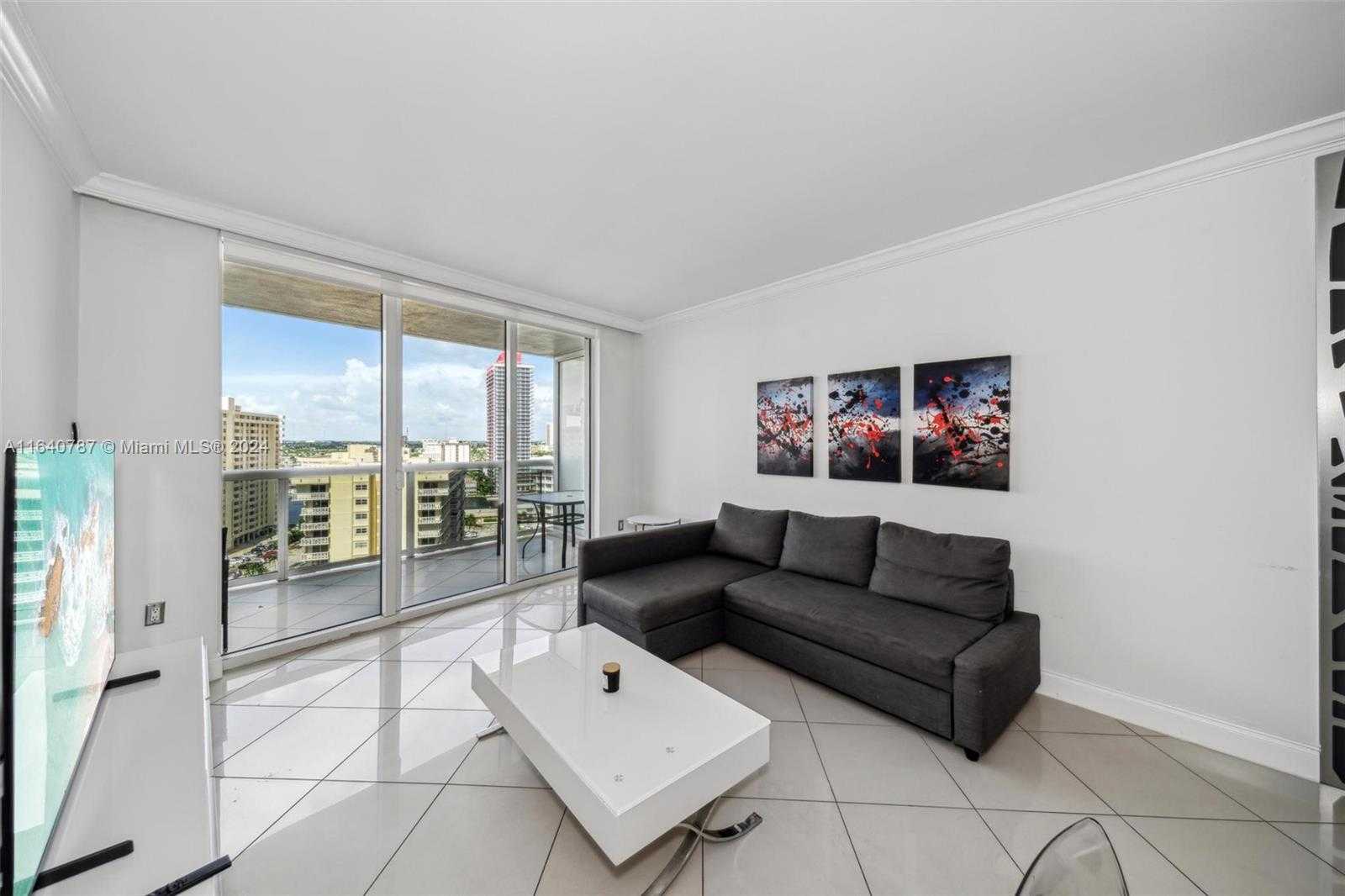 Small Image of 1800 SOUTH OCEAN DR #1406, Hallandale Beach Number 3