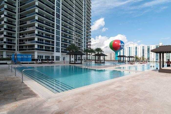 Small Image of 1800 SOUTH OCEAN DR #1406, Hallandale Beach Number 32