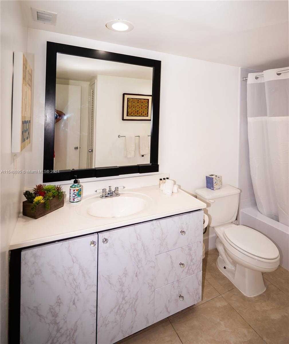 Small Image of 19370 COLLINS AVE ANNUAL #125, Sunny Isles Beach Number 10