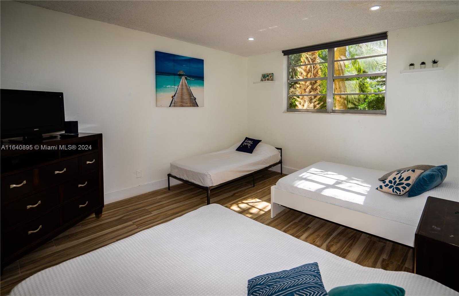 Small Image of 19370 COLLINS AVE ANNUAL #125, Sunny Isles Beach Number 13