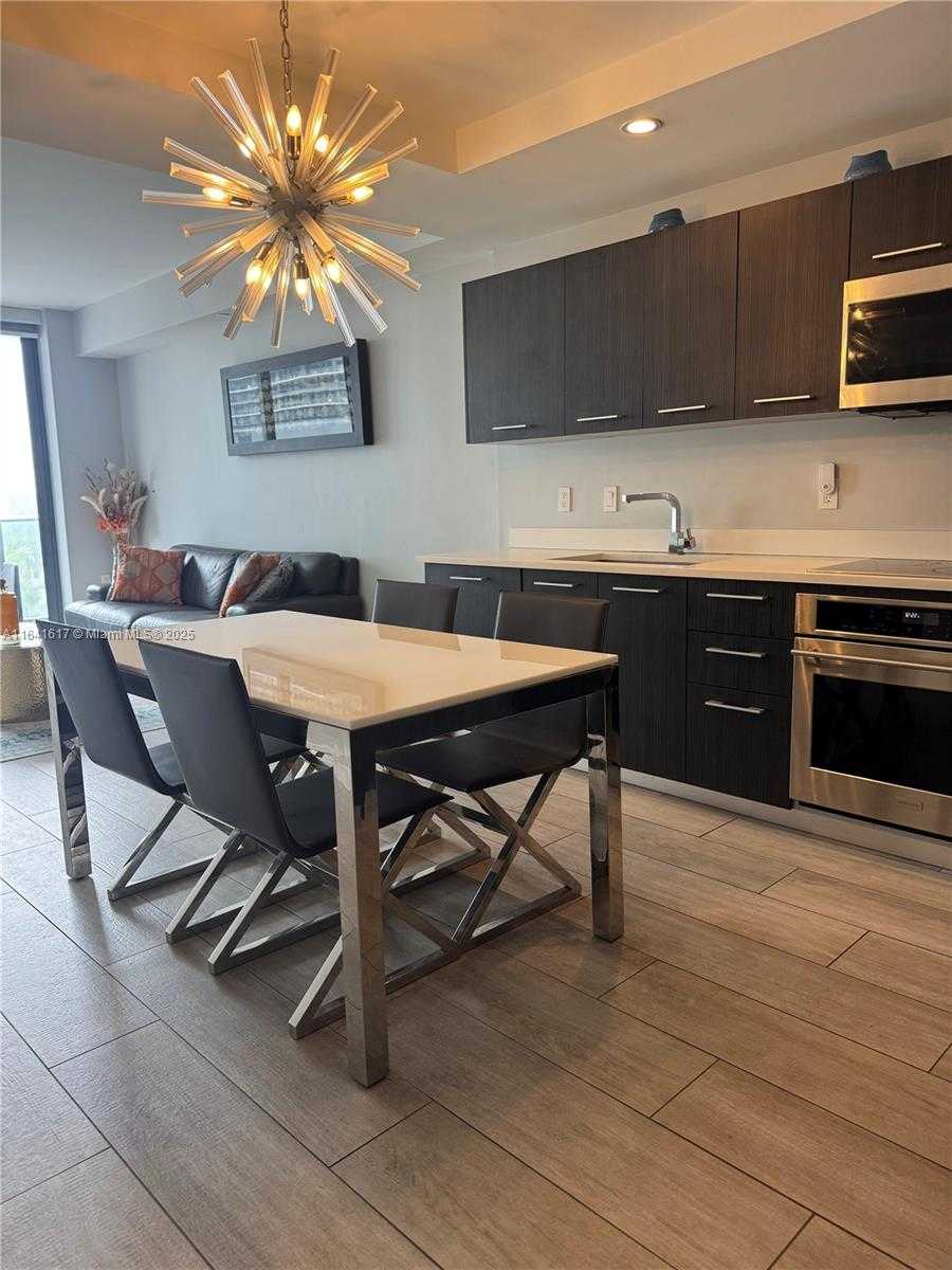 Small Image of 55 SOUTH WEST 9TH ST #1005, Miami Number 16