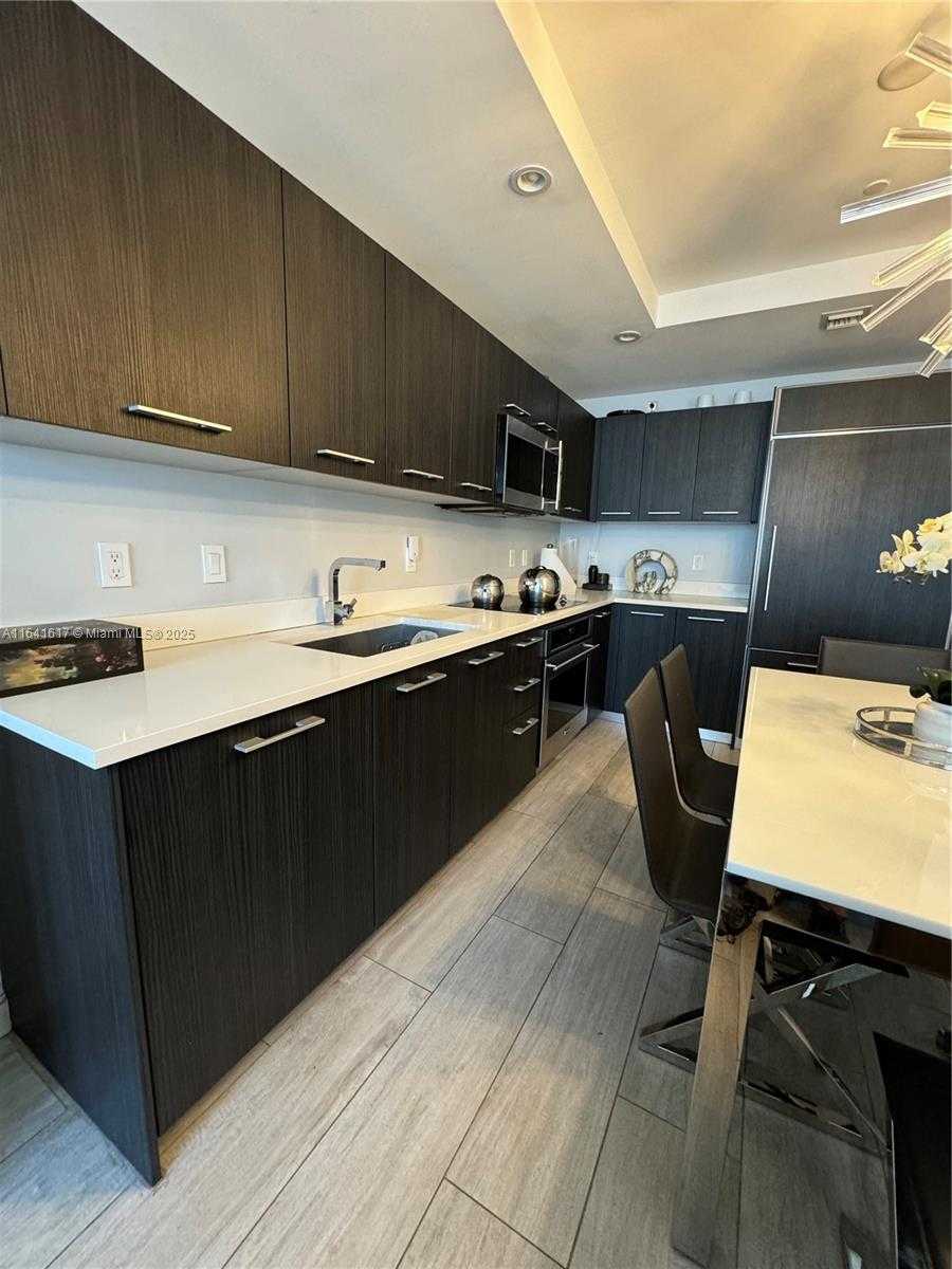 Small Image of 55 SOUTH WEST 9TH ST #1005, Miami Number 20