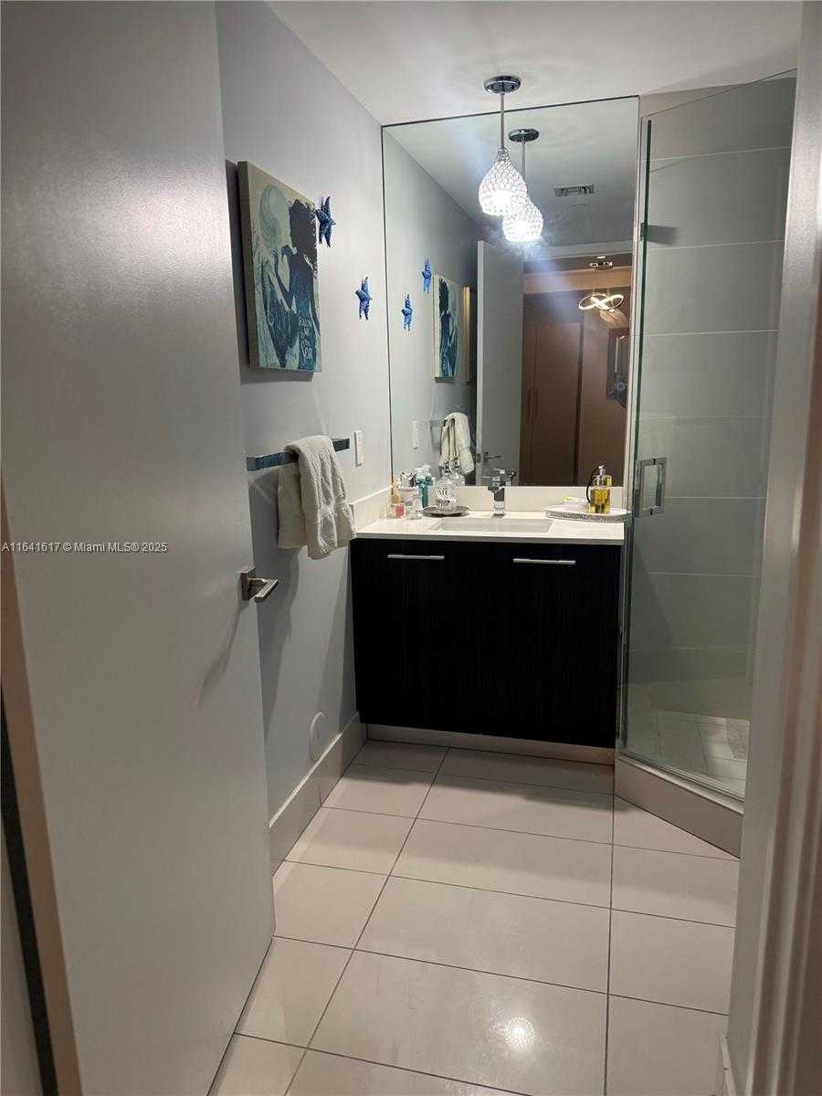 Small Image of 55 SOUTH WEST 9TH ST #1005, Miami Number 23