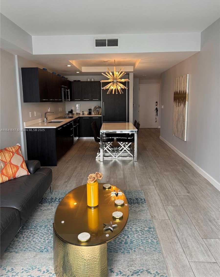 Small Image of 55 SOUTH WEST 9TH ST #1005, Miami Number 33