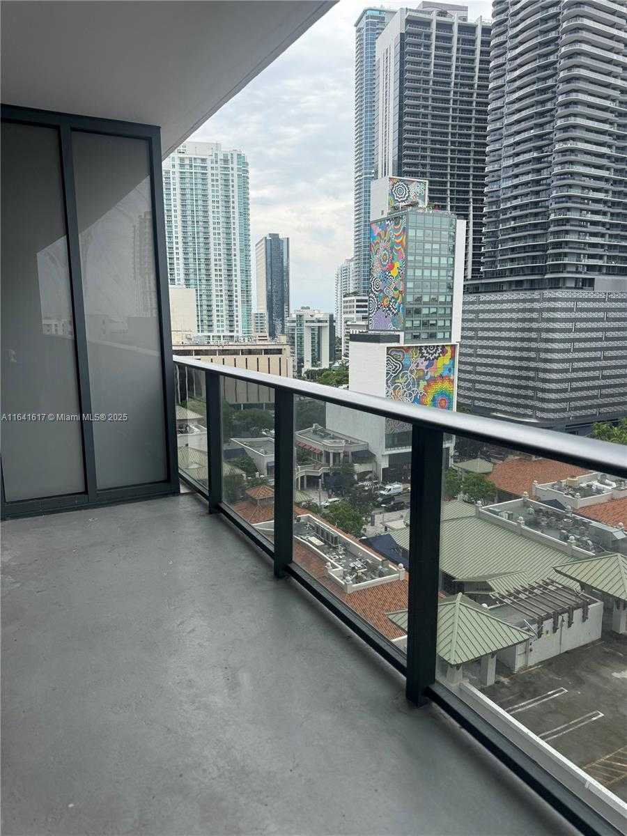 Small Image of 55 SOUTH WEST 9TH ST #1005, Miami Number 36