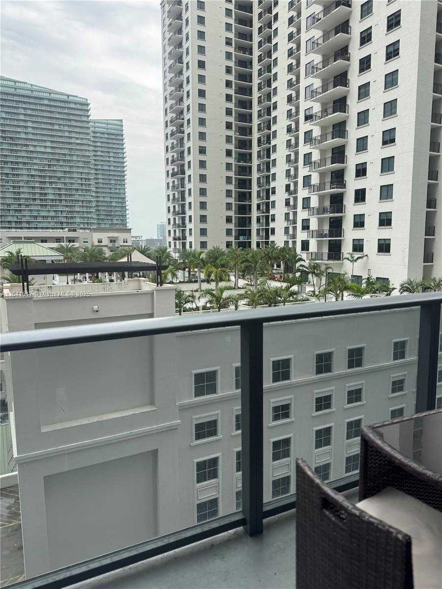 Small Image of 55 SOUTH WEST 9TH ST #1005, Miami Number 39