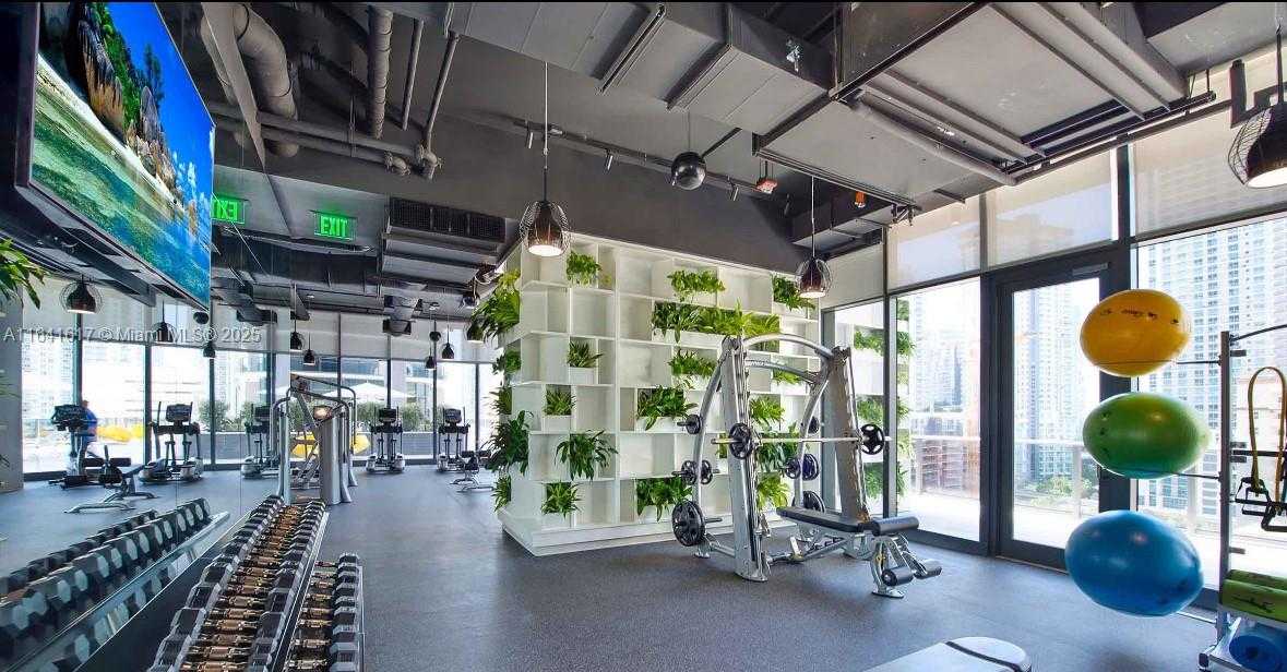 Small Image of 55 SOUTH WEST 9TH ST #1005, Miami Number 45