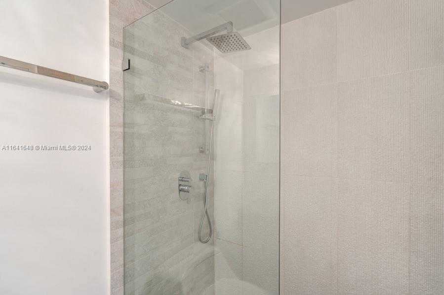 Small Image of 100 LINCOLN RD #614A, Miami Beach Number 16