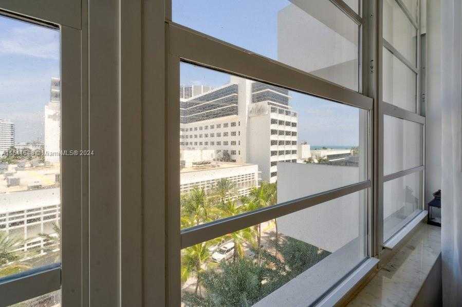Small Image of 100 LINCOLN RD #614A, Miami Beach Number 20