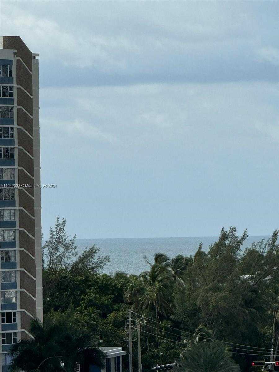 Small Image of 1985 SOUTH OCEAN DR #8L, Hallandale Beach Number 2