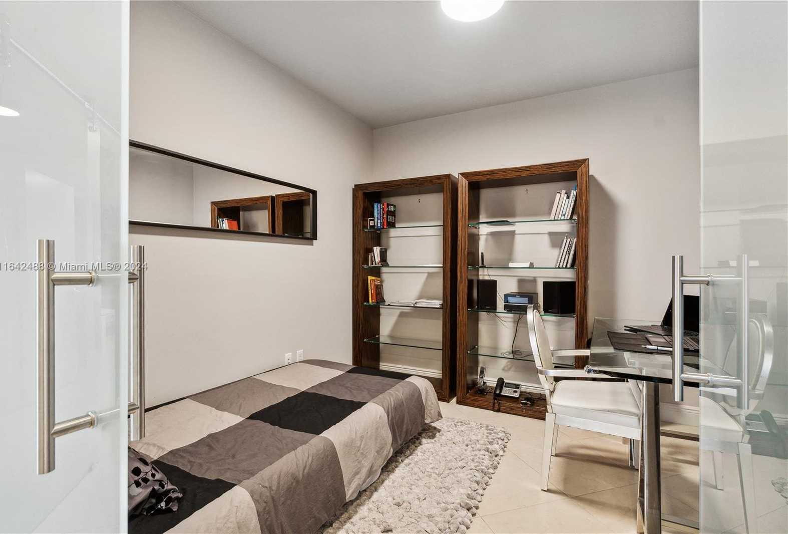 Small Image of 16699 COLLINS AVE #1904, Sunny Isles Beach Number 12