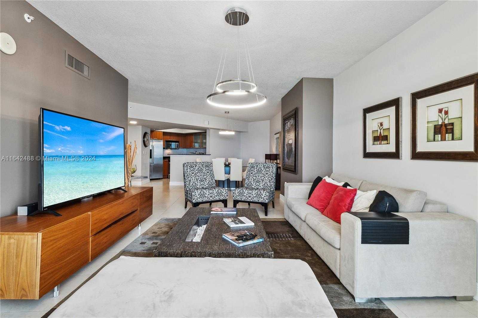 Small Image of 16699 COLLINS AVE #1904, Sunny Isles Beach Number 3