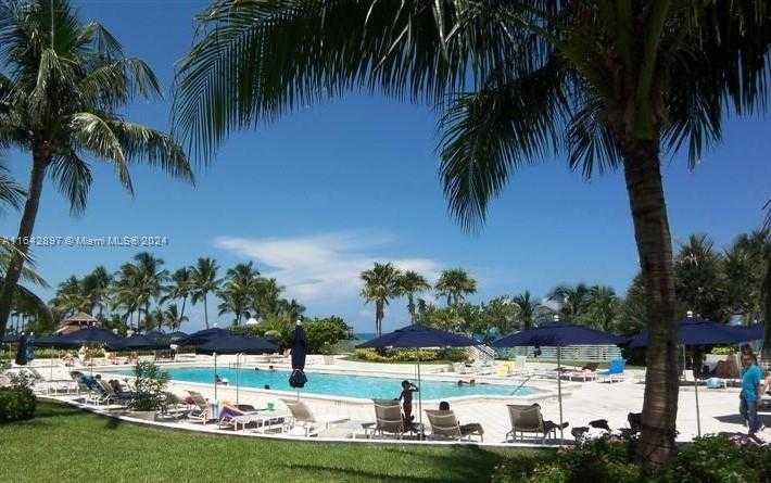 Small Image of 5161 COLLINS AV #1004, Miami Beach Number 33