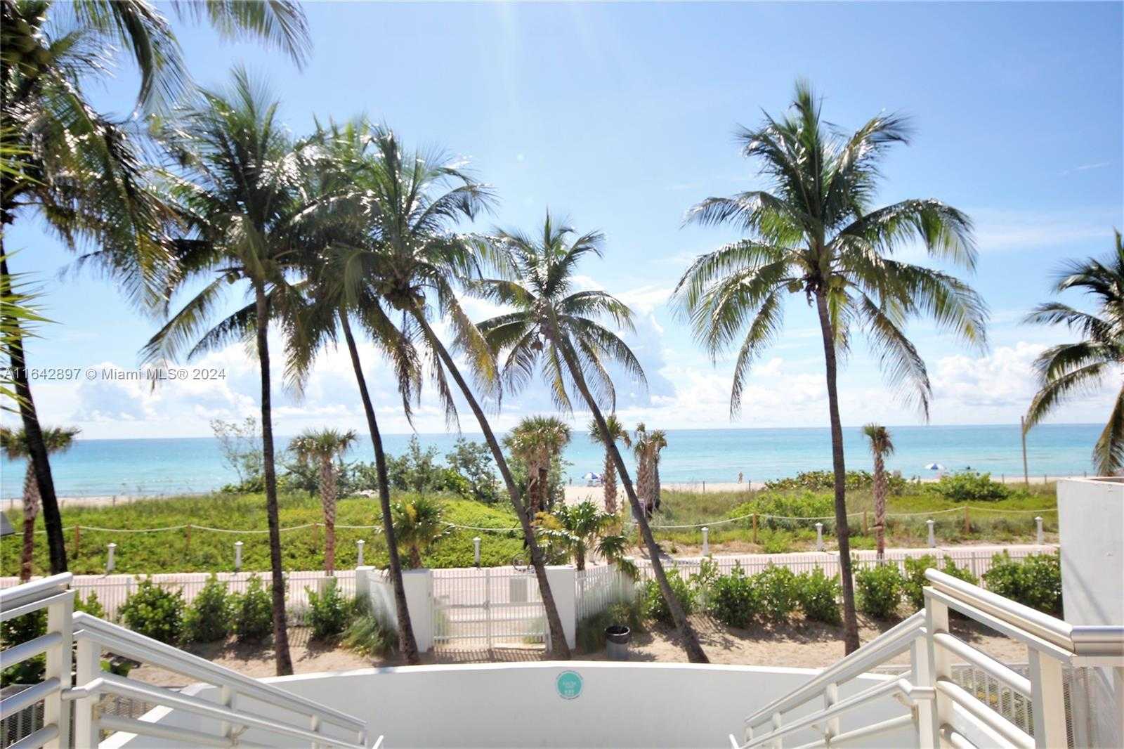 Small Image of 5161 COLLINS AV #1004, Miami Beach Number 37