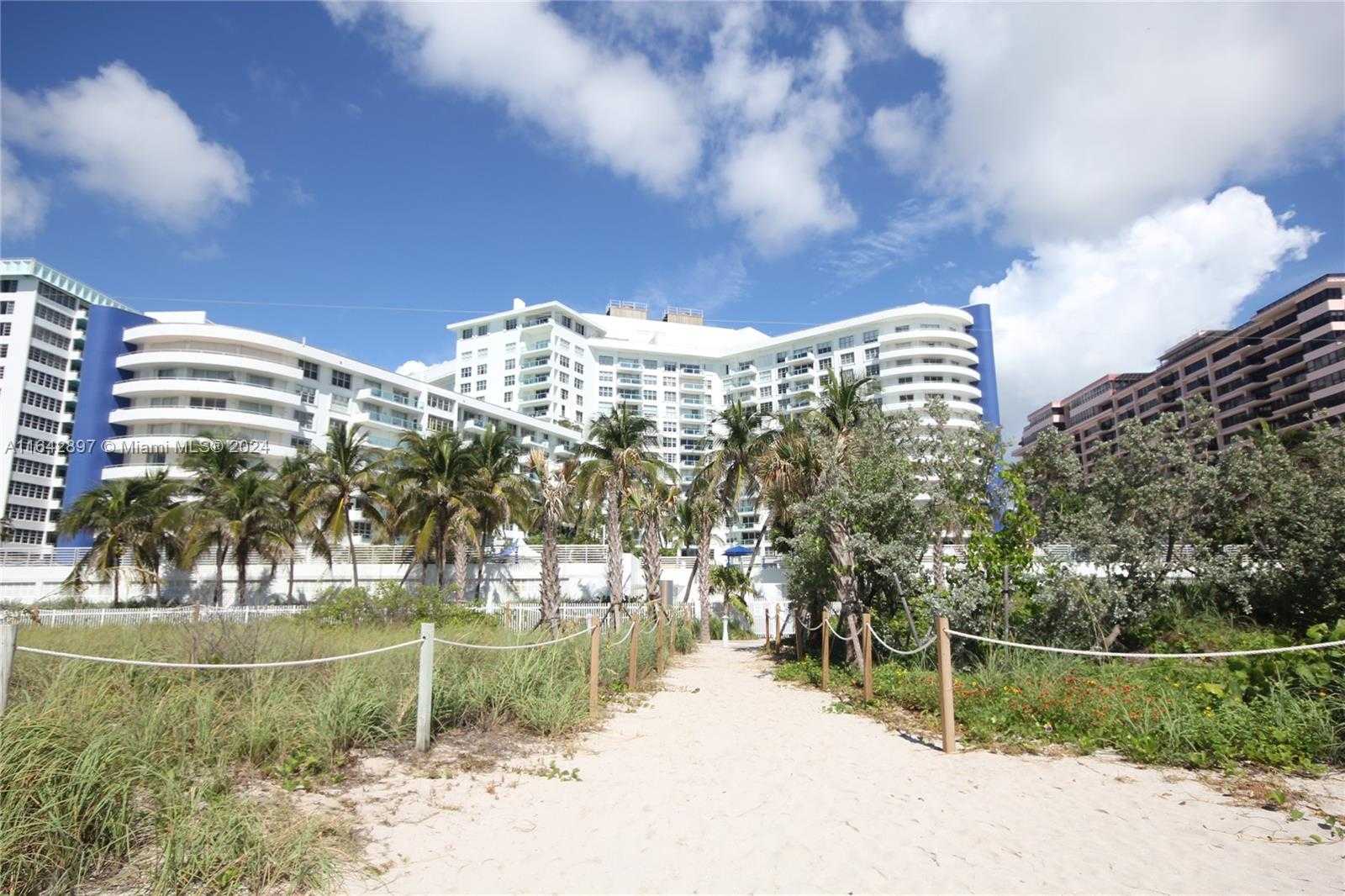 Small Image of 5161 COLLINS AV #1004, Miami Beach Number 45