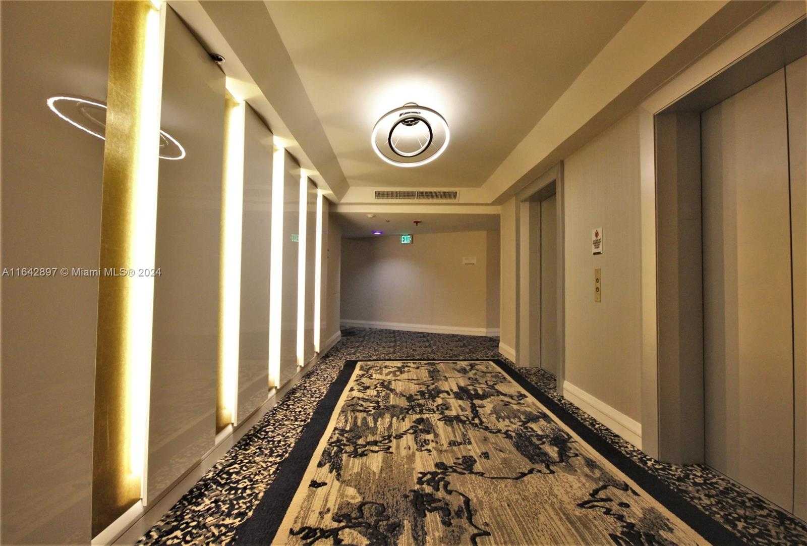 Small Image of 5161 COLLINS AV #1004, Miami Beach Number 55