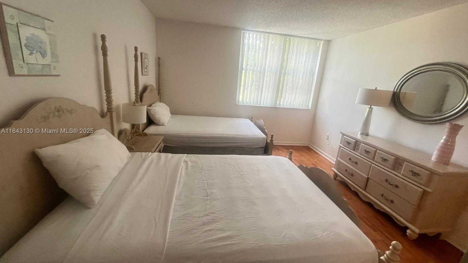 Small Image of 19999 EAST COUNTRY CLUB DR #1303, Aventura Number 12
