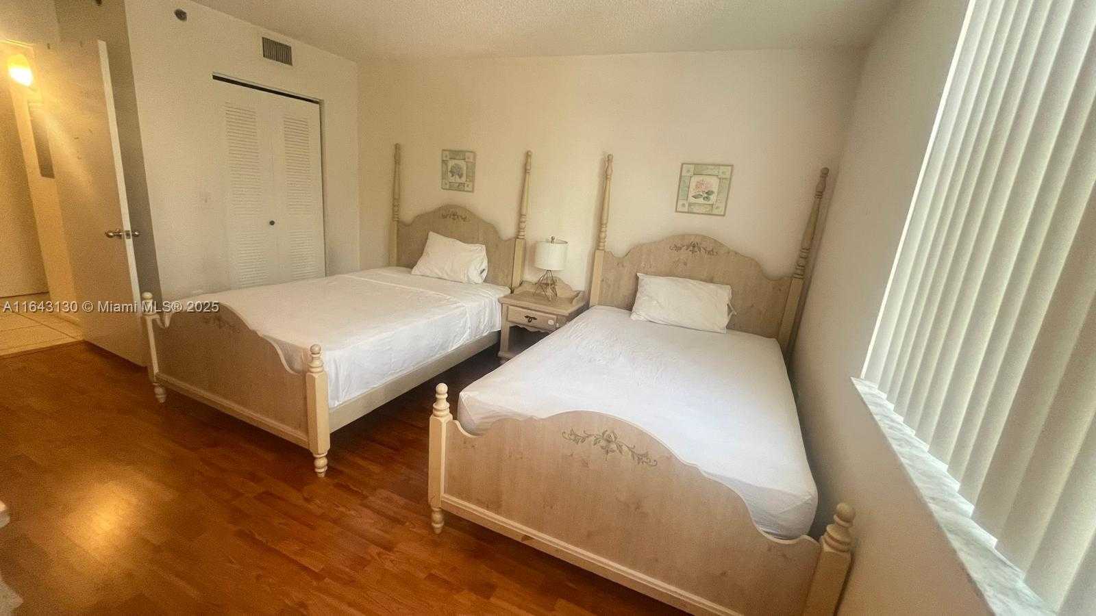 Small Image of 19999 EAST COUNTRY CLUB DR #1303, Aventura Number 15