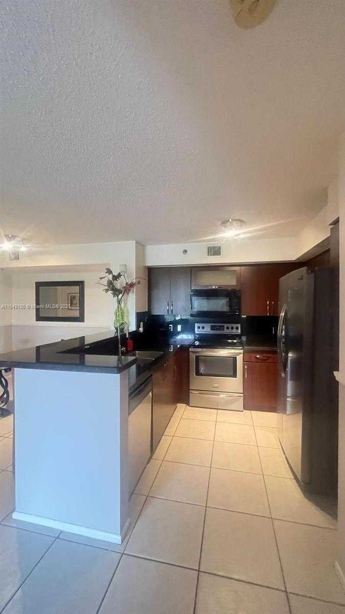 Small Image of 19999 EAST COUNTRY CLUB DR #1303, Aventura Number 3