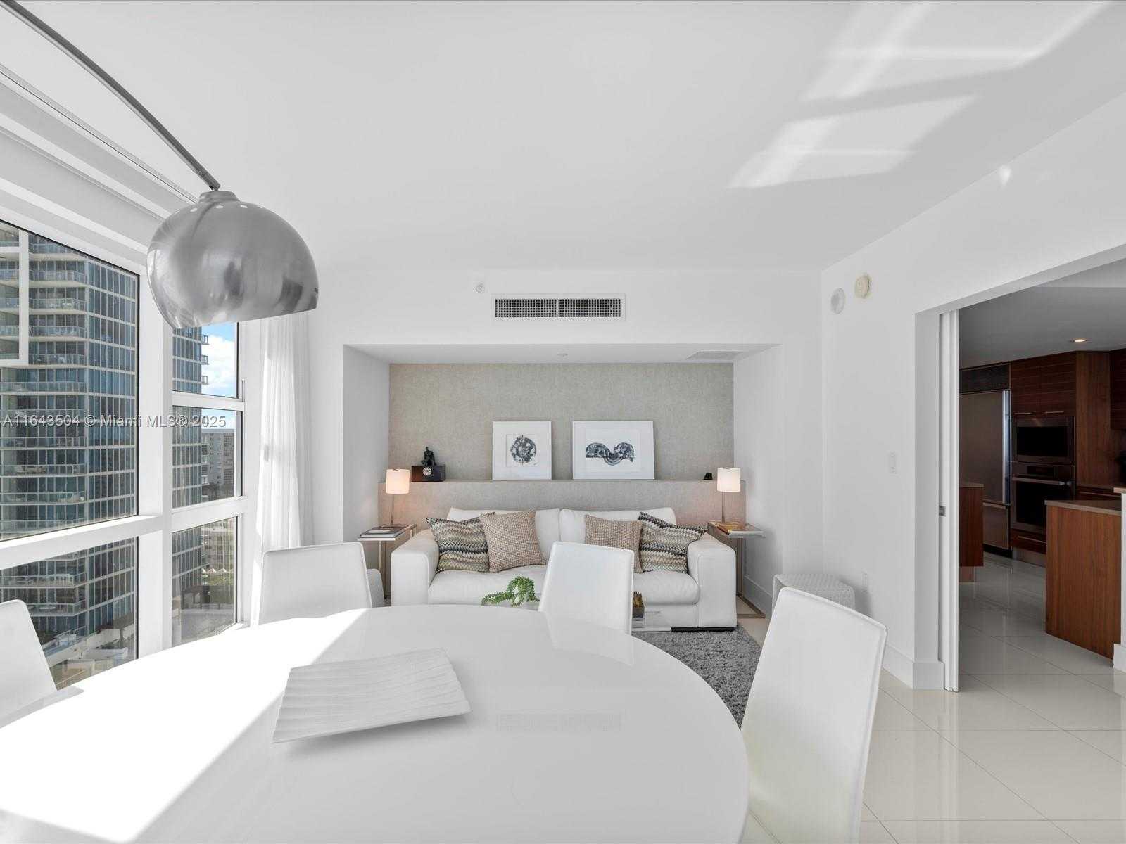 Small Image of 6801 #LPH16, Miami Beach Number 22