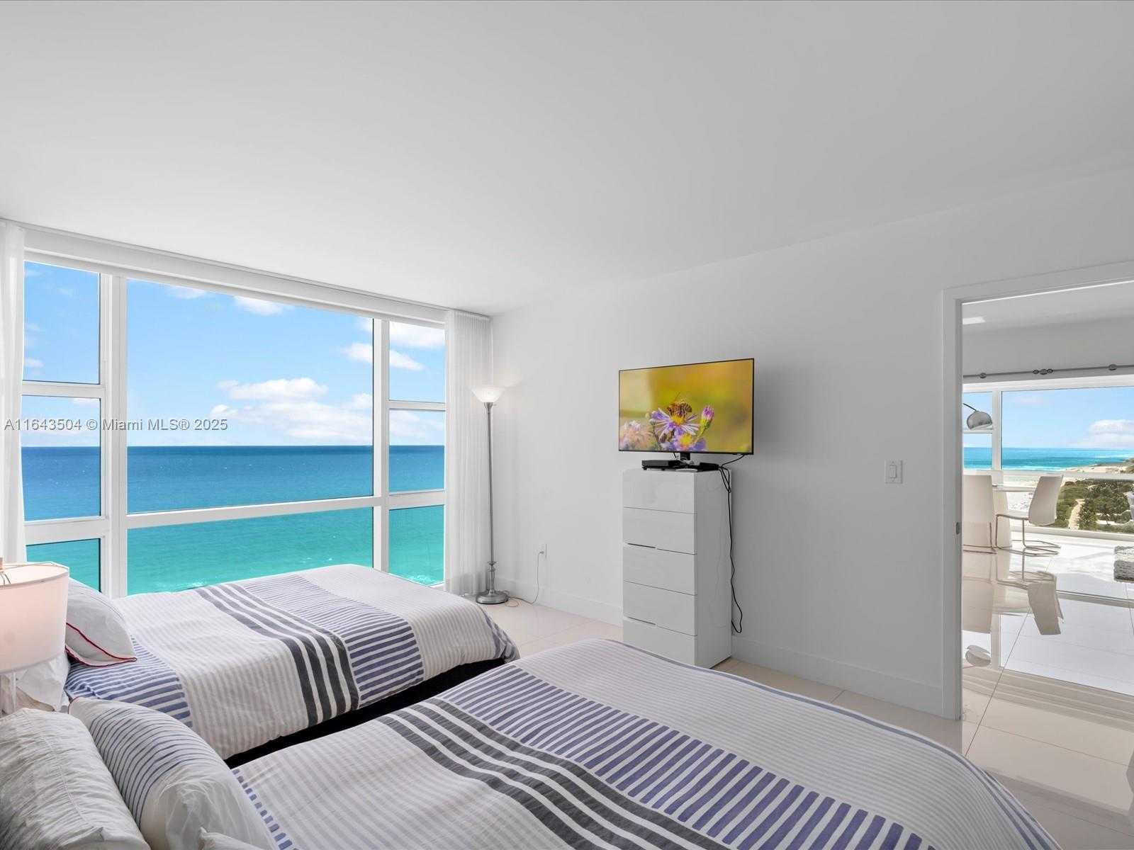 Small Image of 6801 #LPH16, Miami Beach Number 24