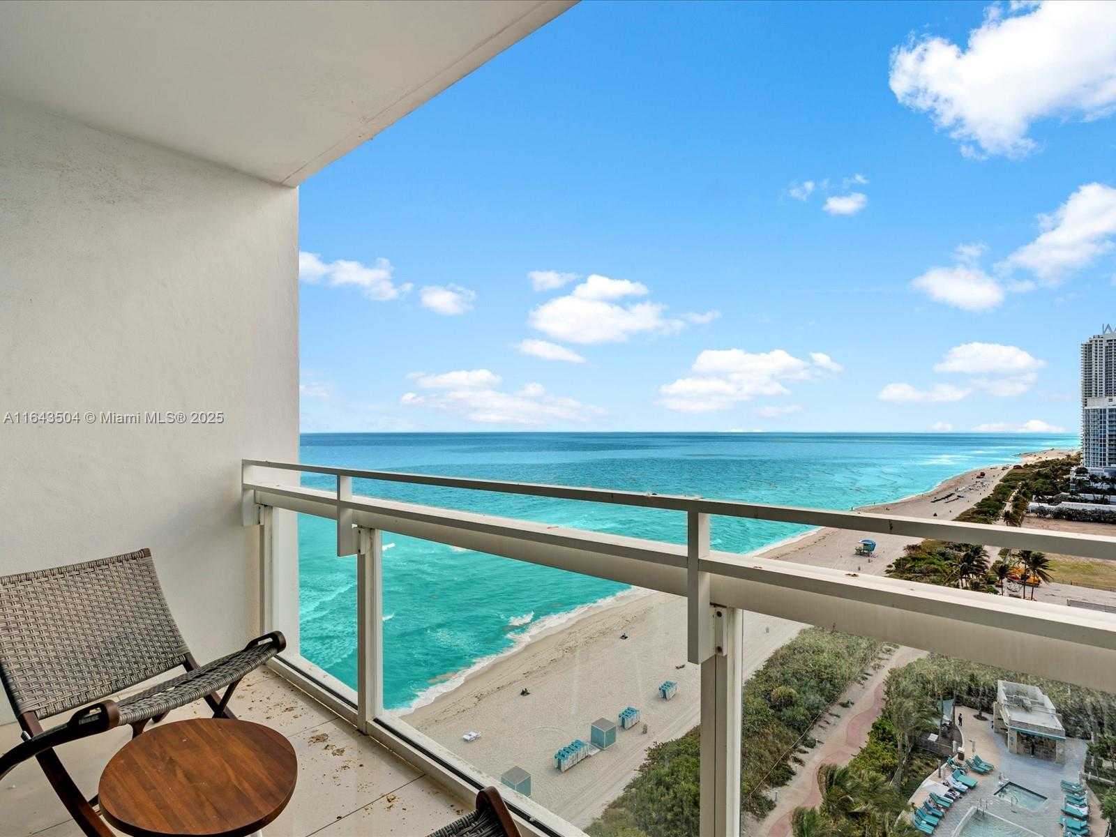 Small Image of 6801 #LPH16, Miami Beach Number 32